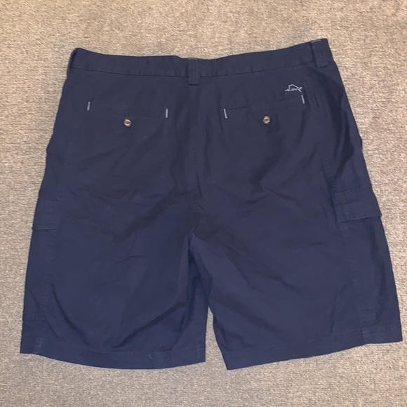 Tommy Bahama Shorts - Picture 2 of 9